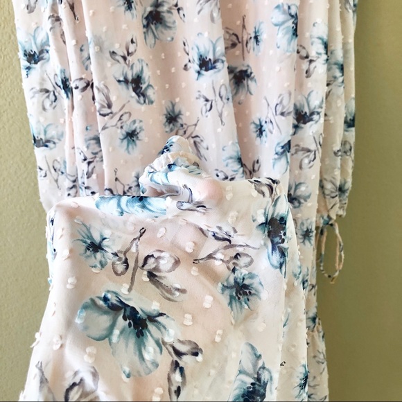 MOON RIVER⚡️Cold Shoulder Floral Ruffled Dress_S - Picture 5 of 10